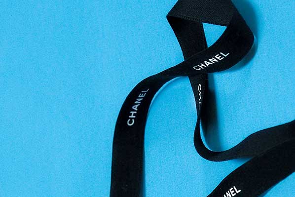 Pourquoi Chanel augmente les prix de certains de ses produits.