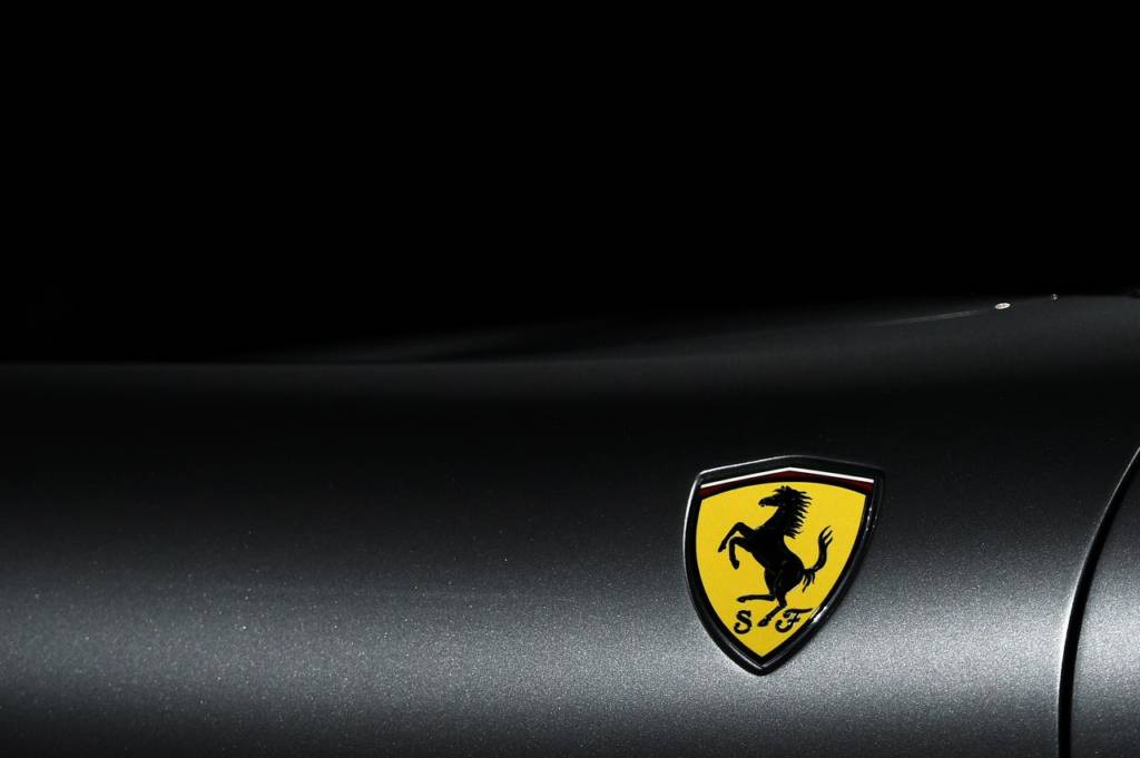 Ferrari Covid-19 : Le constructeur automobile s’engage à produire des accessoires pour respirateurs